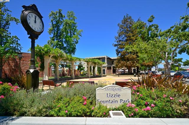 4244 Milton Way, Livermore CA: https://media.crmls.org/mediaz/6ff8079d-3217-41a7-8c3e-58ad543e352e.jpg