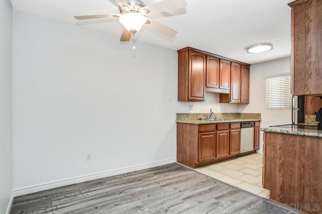 Image 9 of 25 For 4737 34th St  Unit #7