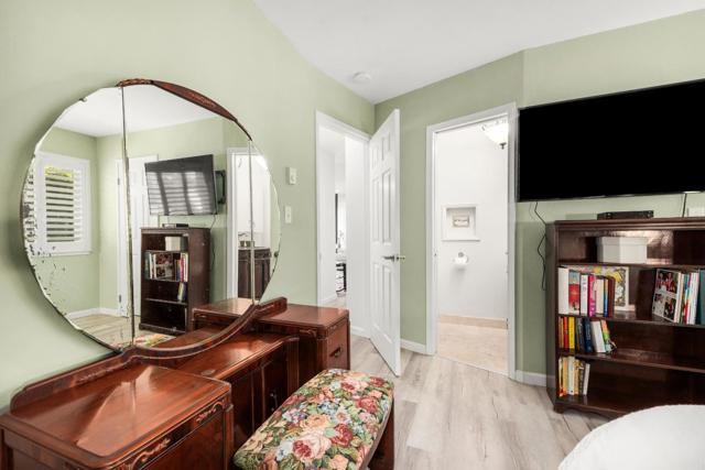 825 Balboa Avenue, Capitola CA: https://media.crmls.org/mediaz/6fff7f49-b0a8-4f73-8a03-42f7a3faf5ac.jpg