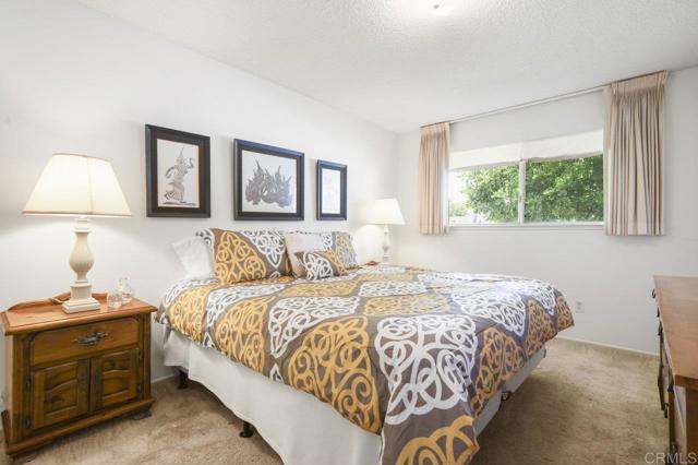 Detail Gallery Image 22 of 27 For 1948 Golden Circle Dr, Escondido,  CA 92026 - 2 Beds | 1 Baths