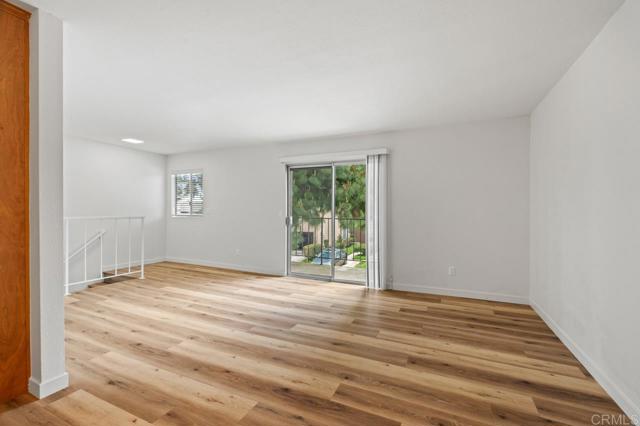 7837 Camino Tranquilo, San Diego CA: https://media.crmls.org/mediaz/6fffdc9b-2ab3-4d26-9153-e2a40c673352.jpg