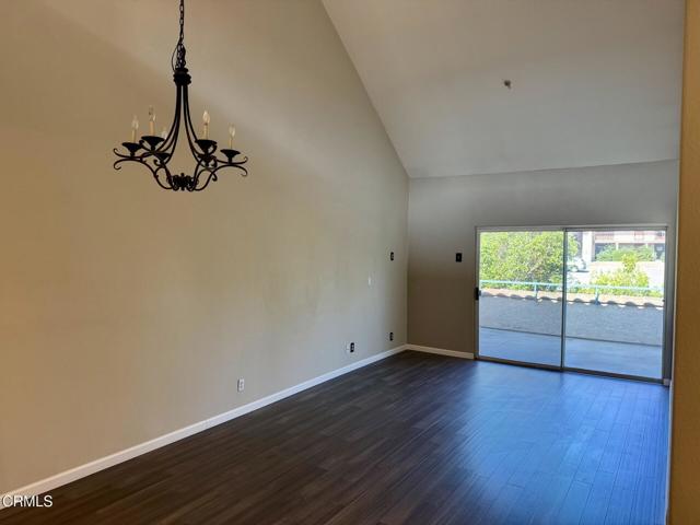 2742 Borchard Road, Newbury Park CA: https://media.crmls.org/mediaz/6fffeeaa-77c6-42d2-afa8-20fe69374c4e.jpg