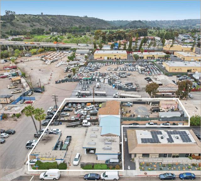6205 Fairmount Ave, San Diego CA: https://media.crmls.org/mediaz/6ffffbb5-26a9-4ae0-ad10-8e8124f46d93.jpg