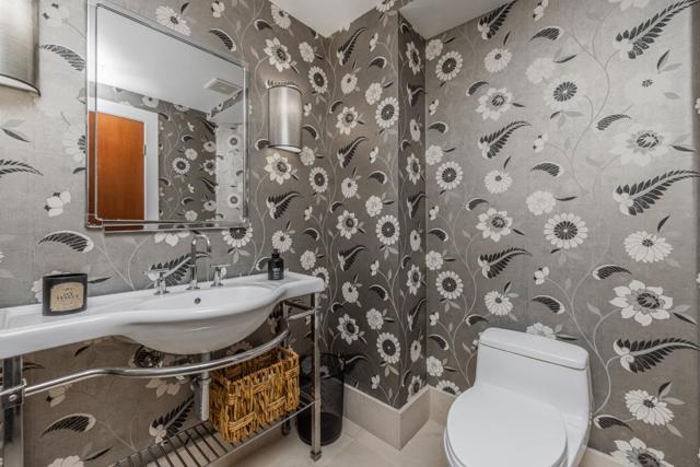 Image 32 of 58 For 1825 Bridgeview Court