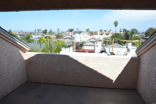 Detail Gallery Image 13 of 15 For 244 Evergreen Ave. #G,  Imperial Beach,  CA 91932 - 2 Beds | 2/1 Baths