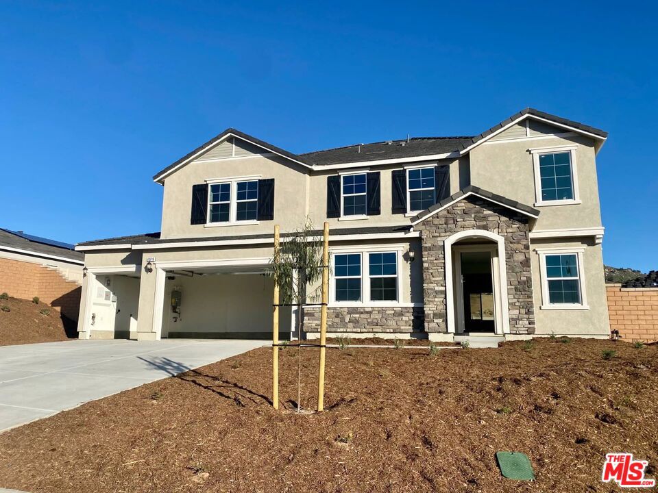 7576 Wagon Trail Road