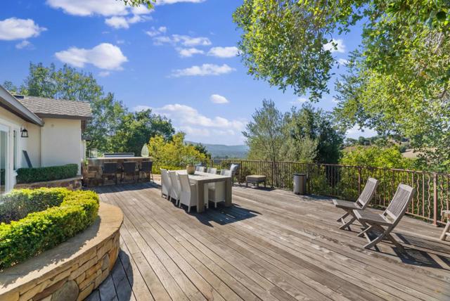 15651 Kennedy Road, Los Gatos CA: https://media.crmls.org/mediaz/7002a35d-cda2-46ac-a786-ca1c101b511a.jpg