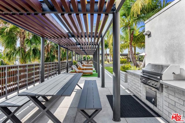 12760 Millennium Drive, Los Angeles CA: https://media.crmls.org/mediaz/70035721-ae7e-468f-8505-9e5e8eeb2405.jpg