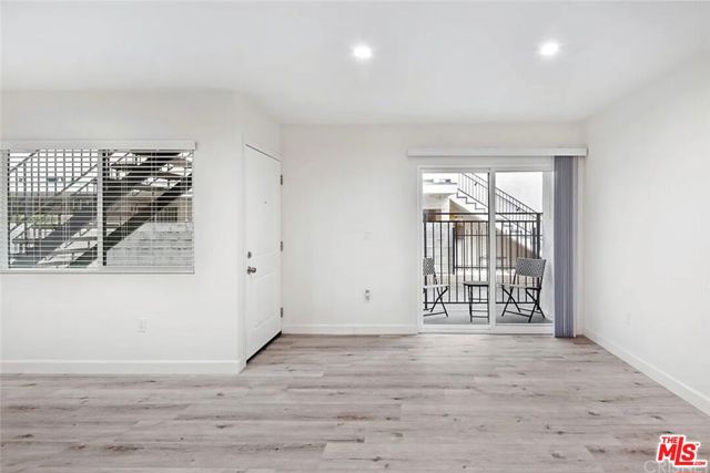5529 Bonner Avenue, North Hollywood CA: https://media.crmls.org/mediaz/700366be-7b91-4ade-951d-89d709d1fcae.jpg
