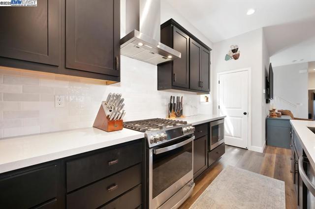 7544 Twin Bridges Ln, Citrus Heights CA: https://media.crmls.org/mediaz/70063391-d2a0-4254-b689-af2e44ffd900.jpg