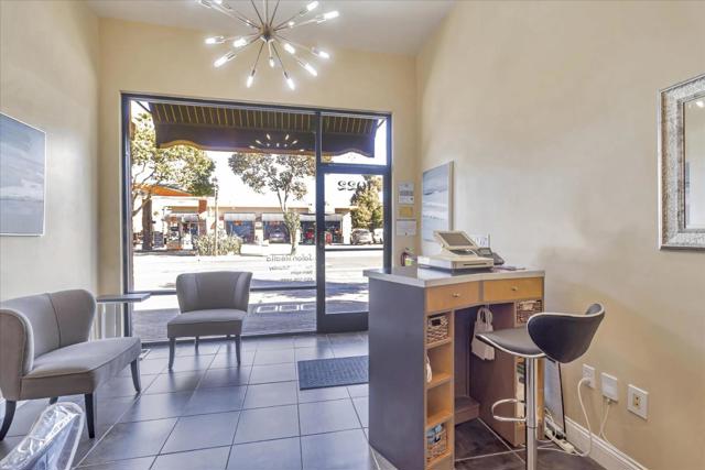 1022 1022 6th Avenue, Belmont CA: https://media.crmls.org/mediaz/70084fa7-bbf2-46d4-877a-e8a7d1104898.jpg
