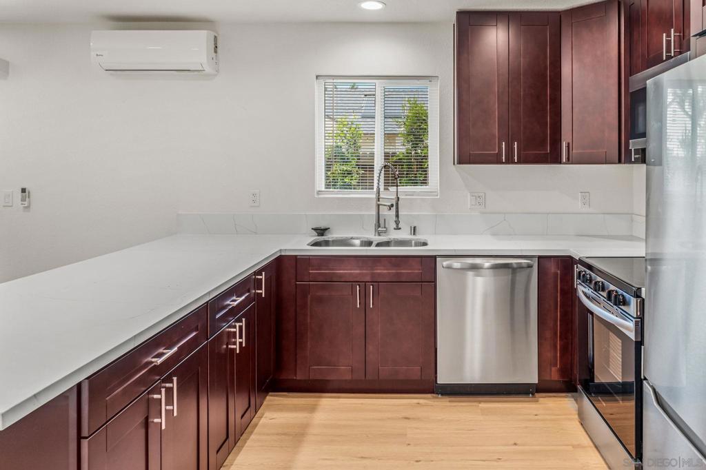 227 10th Ave - photo 9