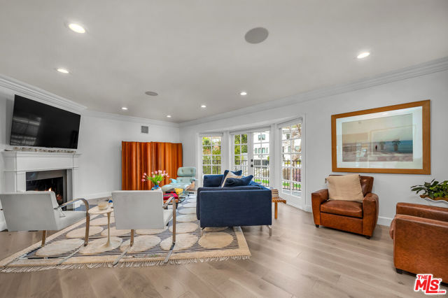 751 Westholme Avenue, Los Angeles CA: https://media.crmls.org/mediaz/70090d03-9b22-4699-a927-d0836db0c020.jpg