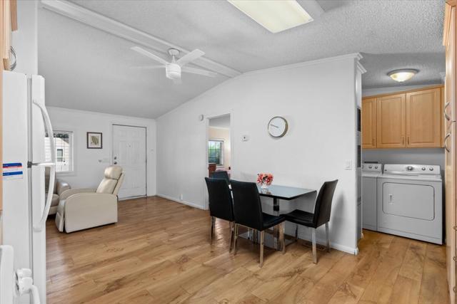 191 Geronimo Street, Palm Springs CA: https://media.crmls.org/mediaz/70091708-911b-4fec-9e91-8545aa1530d1.jpg