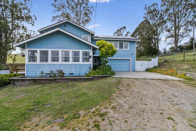 71 Spring Road, Royal Oaks CA: https://media.crmls.org/mediaz/7009bbc8-7489-4b1b-aaba-85311fcddc88.jpg