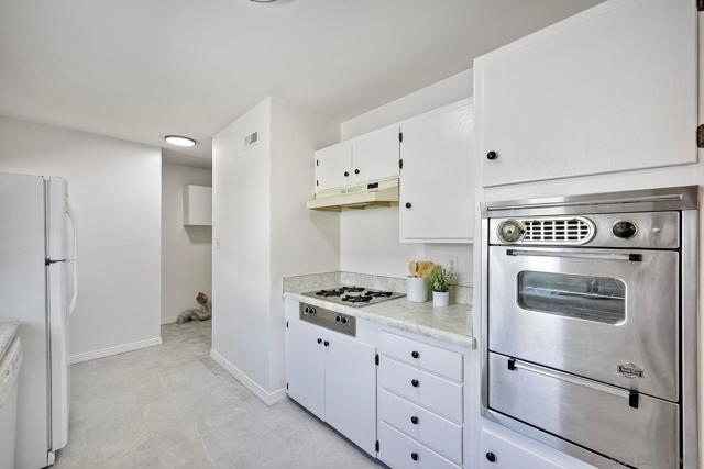 1314 Harol St., El Cajon CA: https://media.crmls.org/mediaz/7009e4e0-07fb-403a-aaa4-bd32e50df296.jpg