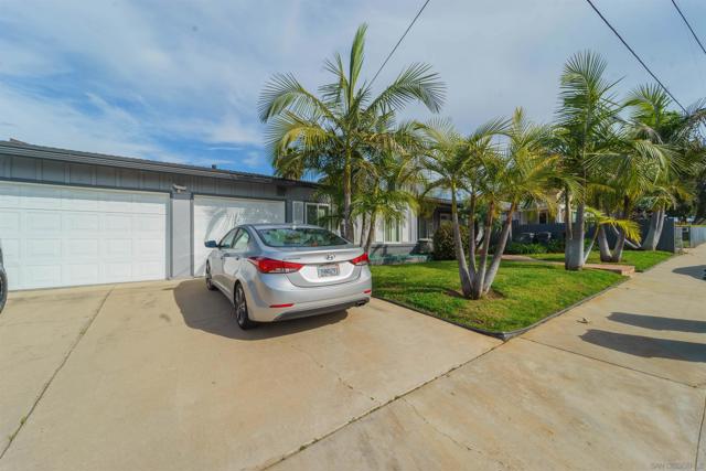 4875 77 Normandie, La Mesa CA: https://media.crmls.org/mediaz/700a1fb1-bdbf-4ceb-9bb3-f7b08649c8ed.jpg