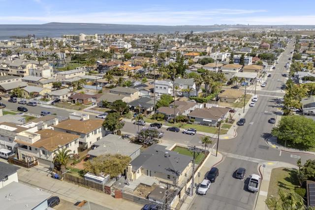291 Ebony Avenue, Imperial Beach CA: https://media.crmls.org/mediaz/700a30e0-f902-42e4-9638-186534a90f19.jpg