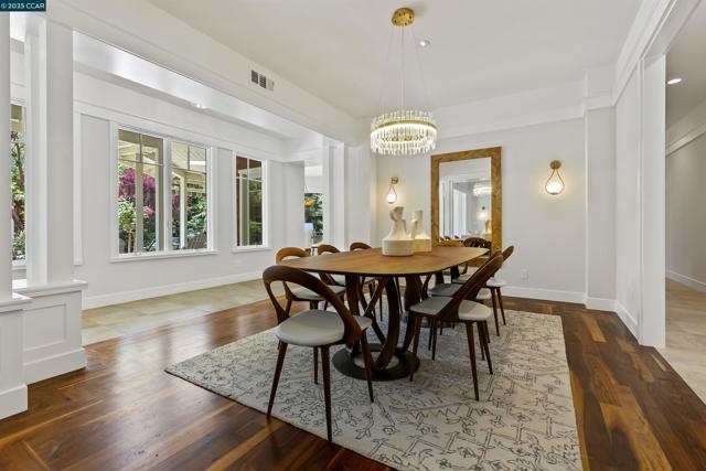 1754 Reliez Valley Rd, Lafayette CA: https://media.crmls.org/mediaz/700a4014-8351-4df4-938a-88ddf944a8b7.jpg