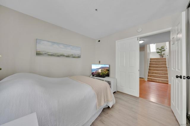 632 Paseo Rio, Vista CA: https://media.crmls.org/mediaz/700a9435-5119-4989-a7f5-7c70fb87e3f5.jpg