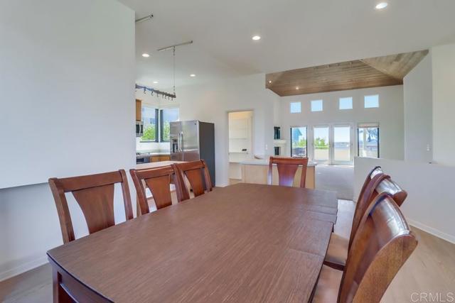Detail Gallery Image 19 of 66 For 170 Jupiter St a,  Encinitas,  CA 92024 - 4 Beds | 3 Baths