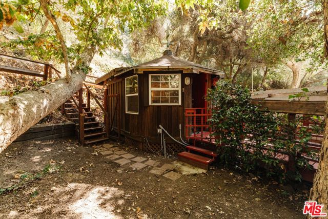 3 Bed Home for Sale in Topanga, California