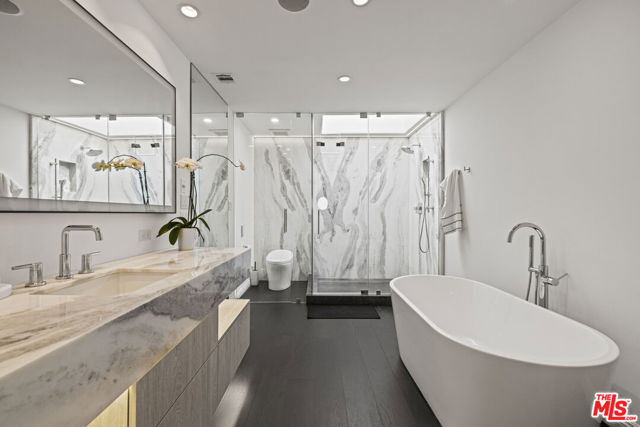 1348 Miller Drive, West Hollywood CA: https://media.crmls.org/mediaz/700f52e5-9f75-4dbf-9f6d-4ac615674e3a.jpg