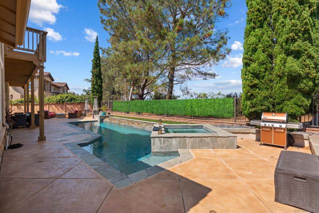 571 Lynwood Dr., Encinitas CA: https://media.crmls.org/mediaz/701010a5-ddc0-487d-bce3-d5b7272e14d2.jpg