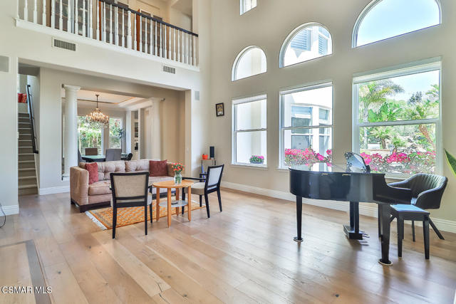 164 Via Sandra, Newbury Park CA: https://media.crmls.org/mediaz/7010522b-5193-4434-9f63-77520527b6b8.jpg