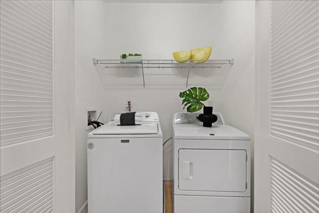 343 Santa Elena Terrace, Sunnyvale CA: https://media.crmls.org/mediaz/7010d3bd-3257-4e44-a55d-012a74b9b41c.jpg