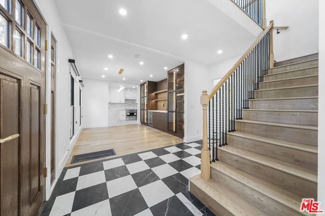 1722 N Vista Street, Los Angeles CA: https://media.crmls.org/mediaz/70110a15-8562-4dfc-8296-5a0603514708.jpg