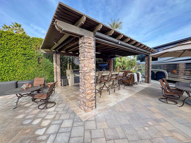 80394 Avenue 48, Indio CA: https://media.crmls.org/mediaz/701263a5-96ca-4b3c-816b-8cd2a2af73fd.jpg