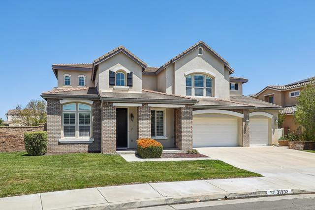31332 Bluebeech Court, Temecula CA: https://media.crmls.org/mediaz/701331d5-aeac-42b3-9489-57eaf76f7348.jpg