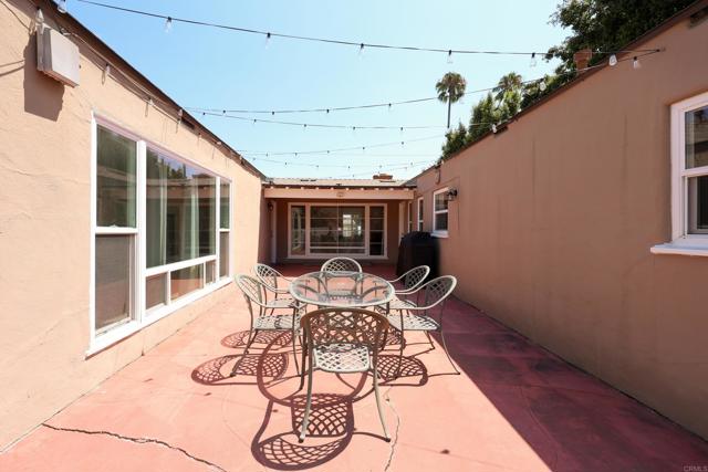 4662 4664 Bancroft, San Diego CA: https://media.crmls.org/mediaz/7013a016-c8b2-4ce5-862d-a949a37f6675.jpg
