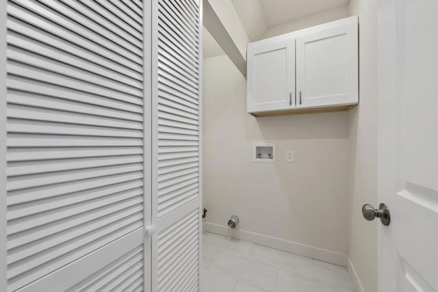 270 N 26th Street, San Jose CA: https://media.crmls.org/mediaz/7013a054-b492-4cca-b364-51fbd8a6efba.jpg