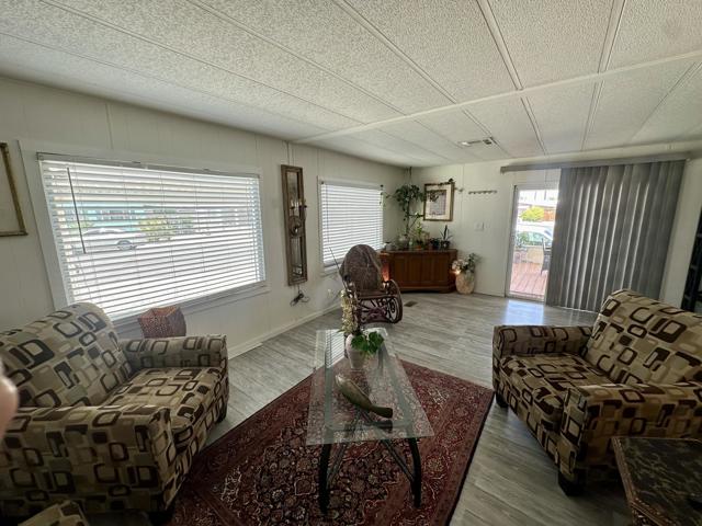 32660 Bloomfield Avenue, Thousand Palms CA: https://media.crmls.org/mediaz/7014a349-7275-497a-8931-a718e7ff91cd.jpg
