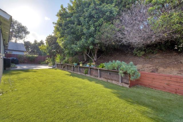 Detail Gallery Image 43 of 44 For 338 Rancho Vista Pl, Vista,  CA 92083 - 4 Beds | 2 Baths