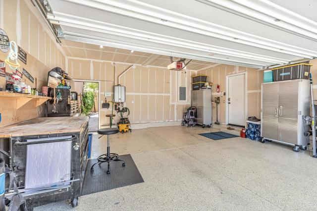 1300 Qualteri Way, Gilroy CA: https://media.crmls.org/mediaz/701629db-b2a6-4492-86ed-c870f1c5fb8b.jpg