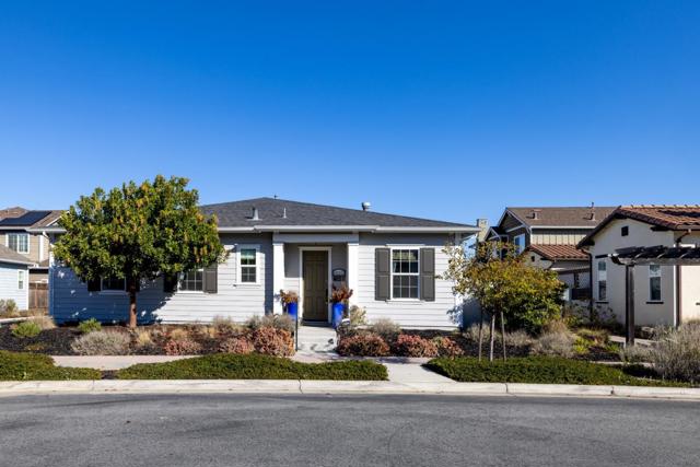 18511 McClellan Circle,  CA: https://media.crmls.org/mediaz/7016f94a-6006-4224-a289-21d96a4c5e4d.jpg