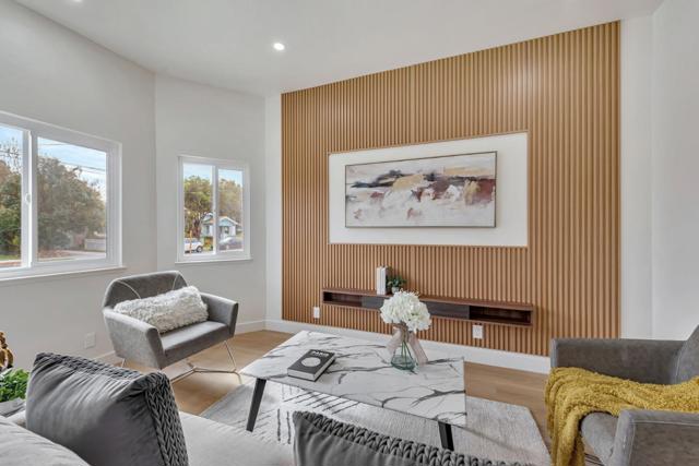841 Harrison Street, Santa Clara CA: https://media.crmls.org/mediaz/70177215-cfeb-47ab-8508-e562008aec5c.jpg