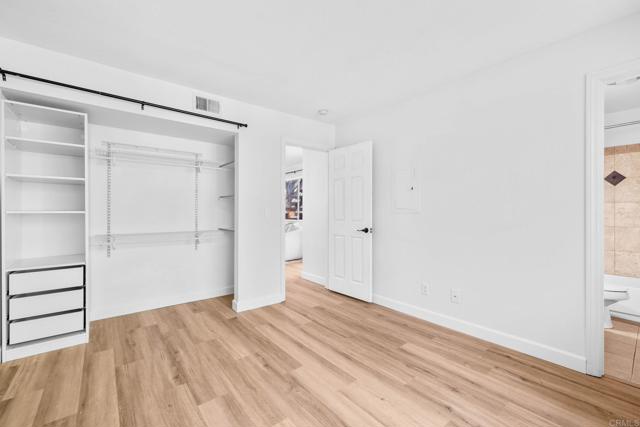 4470 48th St, San Diego CA: https://media.crmls.org/mediaz/70181e1c-c245-40dd-bb7f-55e05d296e2e.jpg
