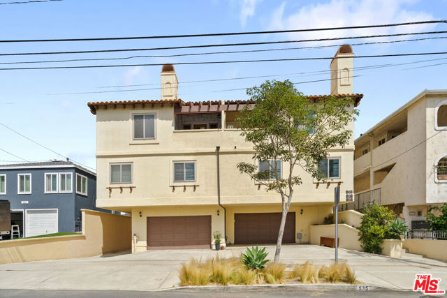 535 East Walnut Avenue, B