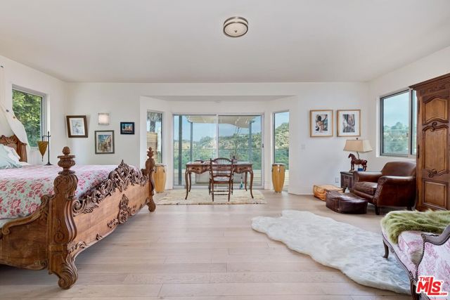 12024 Summit Circle, Beverly Hills, California 90210, 4 Bedrooms Bedrooms, ,4 BathroomsBathrooms,Single Family Residence,For Sale,Summit,24407211