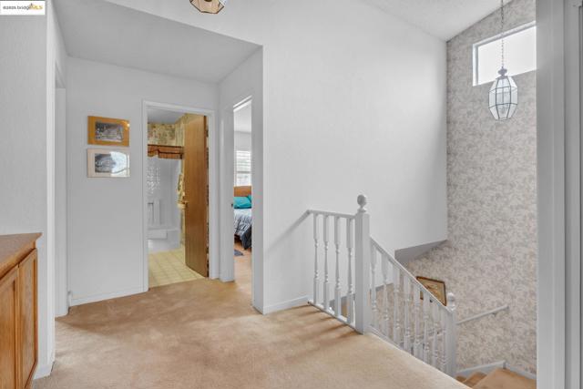 363 Limerick Way, Vacaville CA: https://media.crmls.org/mediaz/7018d9f8-3b11-4aed-a053-984820246346.jpg