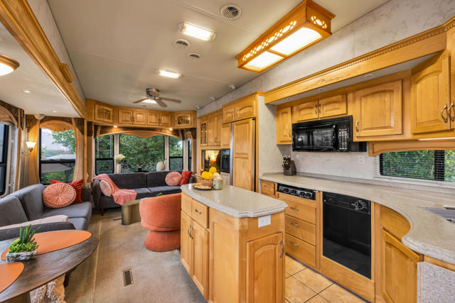 69411 Ramon Road, Cathedral City CA: https://media.crmls.org/mediaz/7018fbb4-ebe8-4b00-adf6-494420cd6ac9.jpg