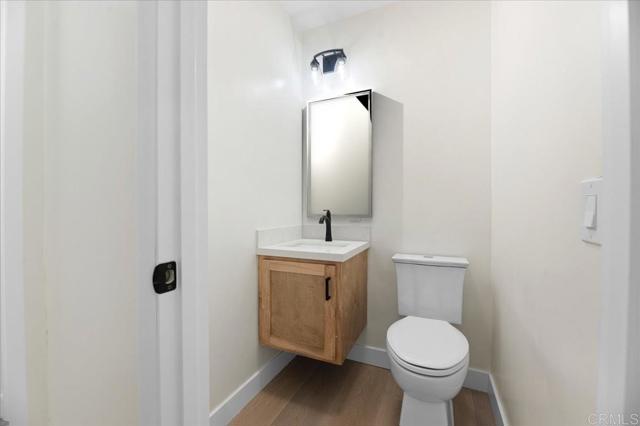 Detail Gallery Image 35 of 38 For 4042 Las Casas Ave, Claremont,  CA 91711 - 3 Beds | 2/1 Baths