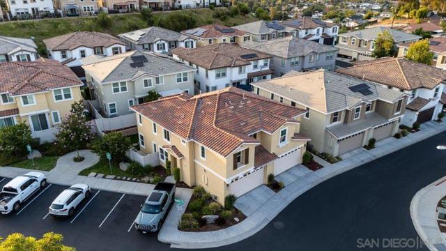 13214 Spring Mountain Rd, Lakeside CA: https://media.crmls.org/mediaz/7019948f-2251-41ff-8f7d-91581b72e3ed.jpg