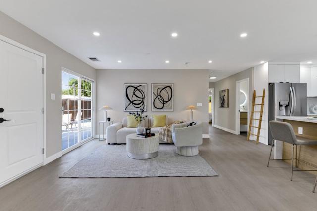 42948 Applewood Street, Fremont CA: https://media.crmls.org/mediaz/70199737-4dfa-46e6-a7c0-ac1aa1960a73.jpg