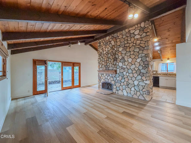 Detail Gallery Image 4 of 51 For 5142 Sandpiper Way, Oxnard,  CA 93035 - 3 Beds | 2 Baths