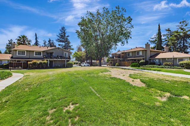 2999 Rose Avenue, San Jose CA: https://media.crmls.org/mediaz/701c3425-0b19-4b3f-a26a-4d3fe1ce5afb.jpg